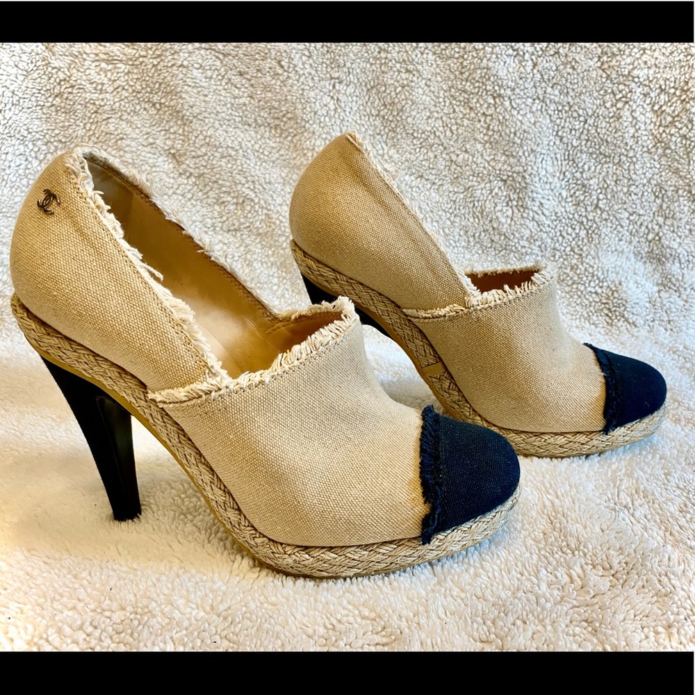 CHANEL Canvas Cap Toe Espadrille Booties (39.5) - Picture 14 of 14